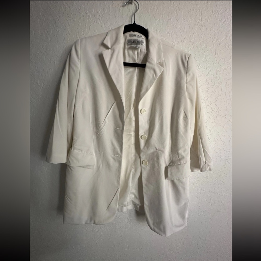 Jones Wear Stretch White Jacket Size 8
